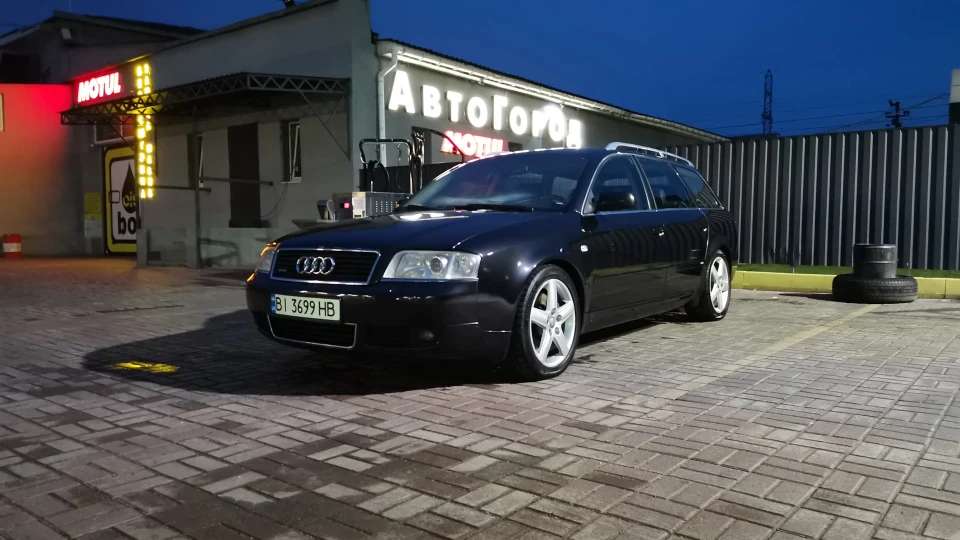 Audi A6 Avant 2.5 TDI BAU Quattro