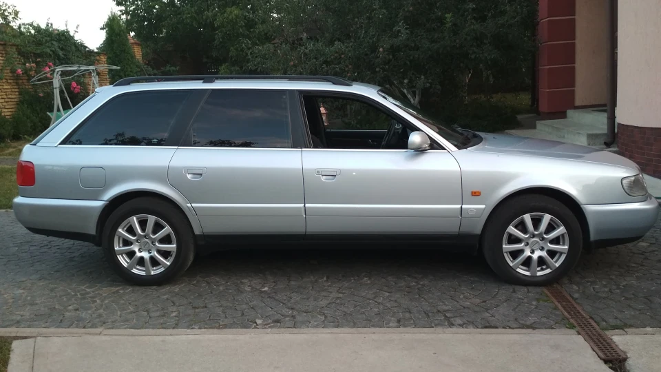 Audi A6 Avant 2,5 TDI DAS BOOT 4