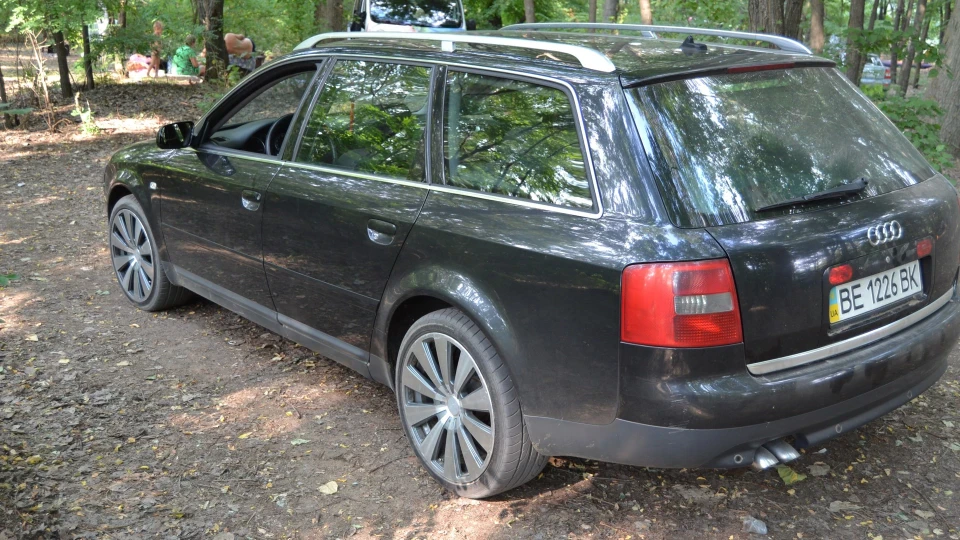 Audi A6 Avant 2.5 TDI Міні Лайнер 2