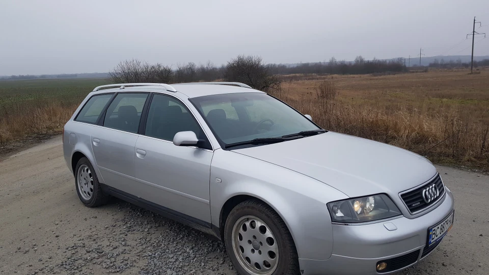 Audi A6 Avant 2.5 TDI quattro AKN 2
