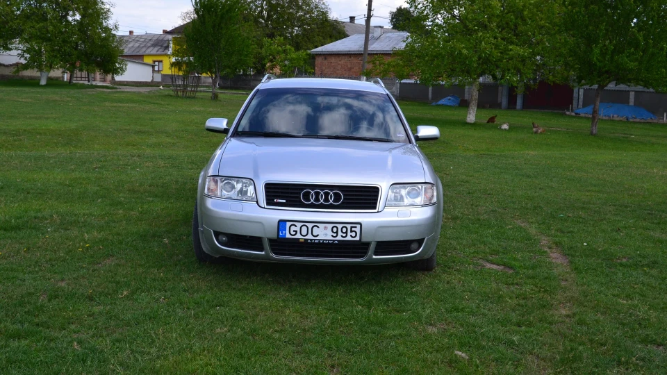 Audi A6 Avant 2.5 тді quattro s-line 2