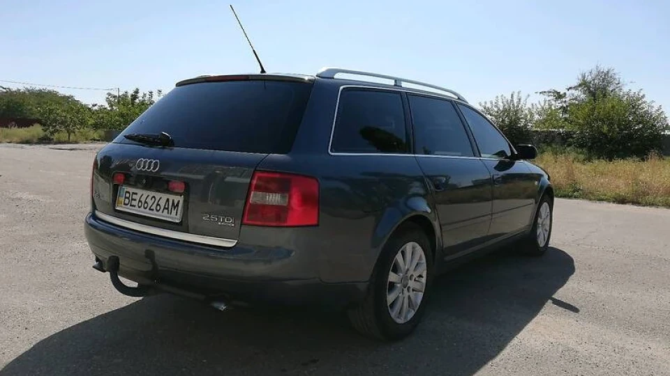 Audi A6 Avant 2.5 TDI Quattro