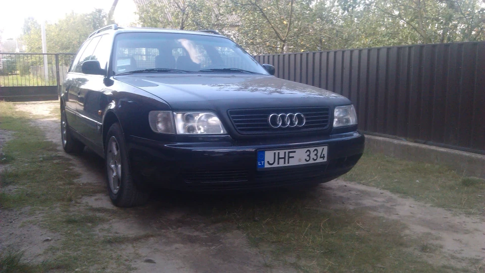 Audi A6 Avant 2.5 TDI 2