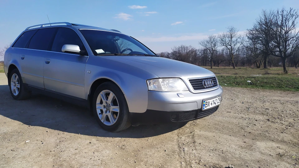 Audi A6 Avant 2,5 TDI 2