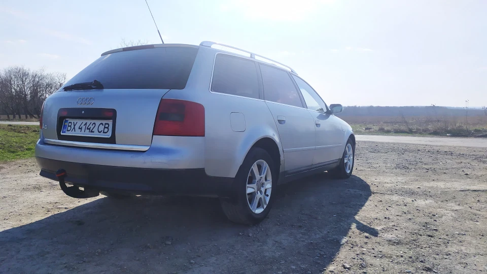 Audi A6 Avant 2,5 TDI 4