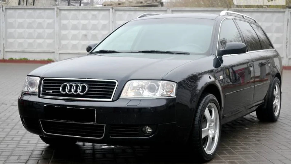Audi A6 Avant 2.5 TDi,180л.с., guattro