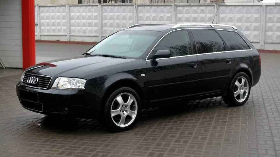 Audi A6 Avant 2.5 TDi,180л.с., guattro 2