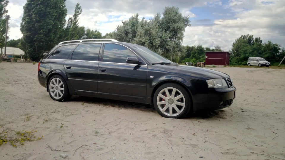Audi A6 Avant 2.5 турбо-кватро 2