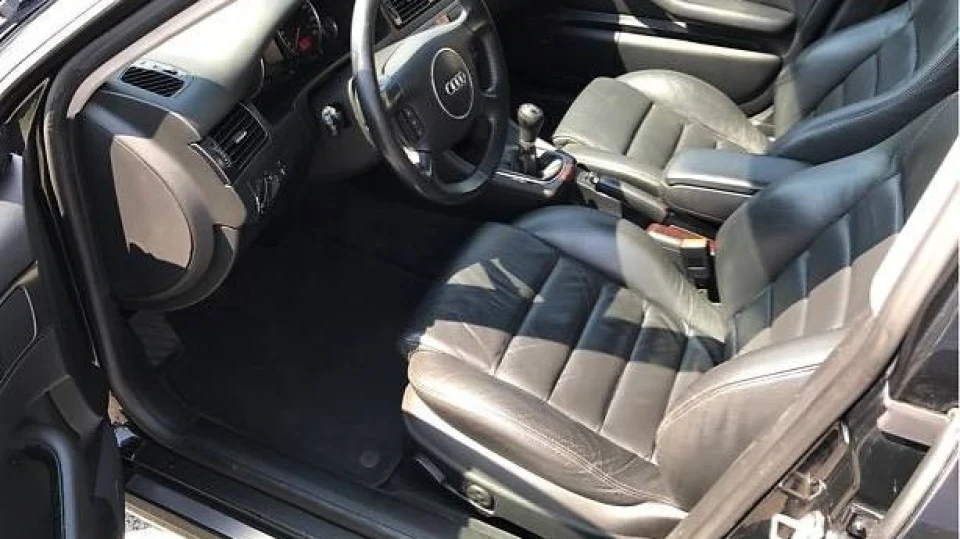 Audi A6 Avant 2.5 турбо-кватро 4