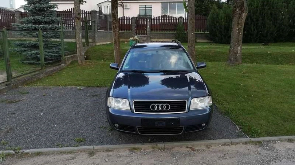 Audi A6 Avant 2.5 Турбо TDI. 2