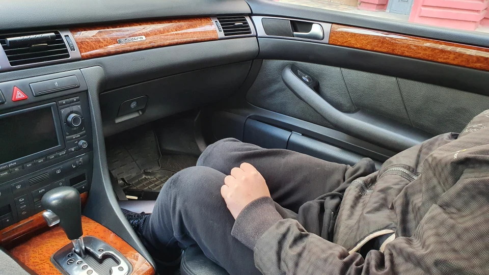 Audi A6 Avant 2,5BAU Quattro. 3