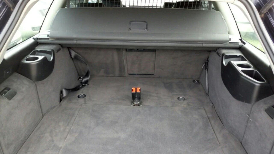 Audi A6 Avant 2.5TDI. БОДЯ 5