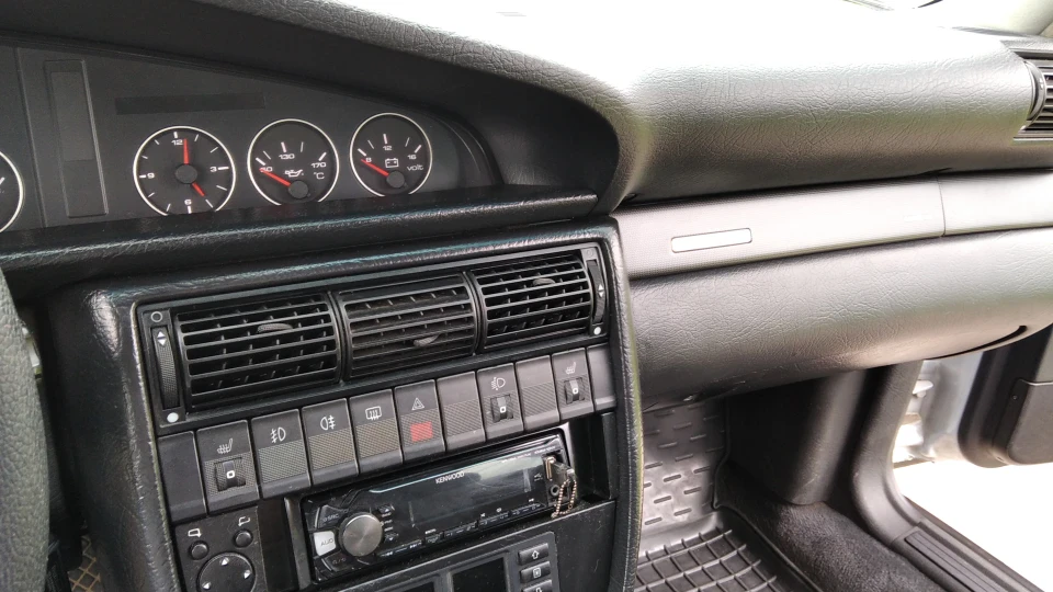 Audi A6 Avant 2.8 AAH quattro 5