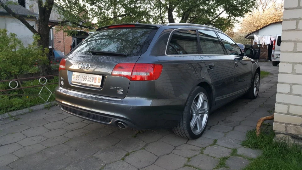 Audi A6 Avant 3,0 quattro S-Line 4