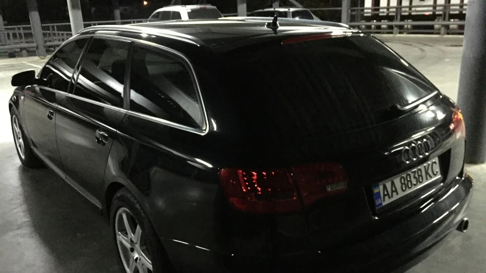 Audi A6 Avant 3.0 tdi quattro S-Line 4