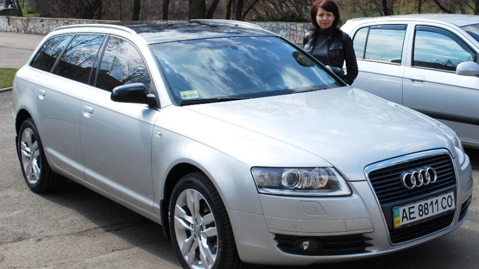 Audi A6 Avant AVANT 2.4E i V6 24V 3