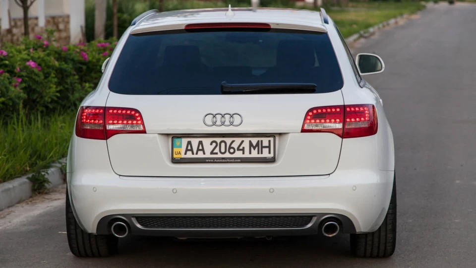 Audi A6 Avant Avant TDi S-Line 3