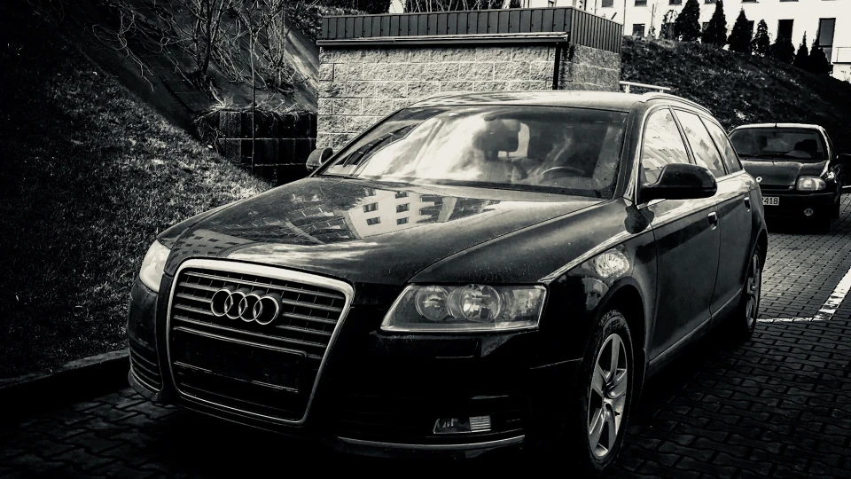 Audi A6 Avant Чорна бестія 3
