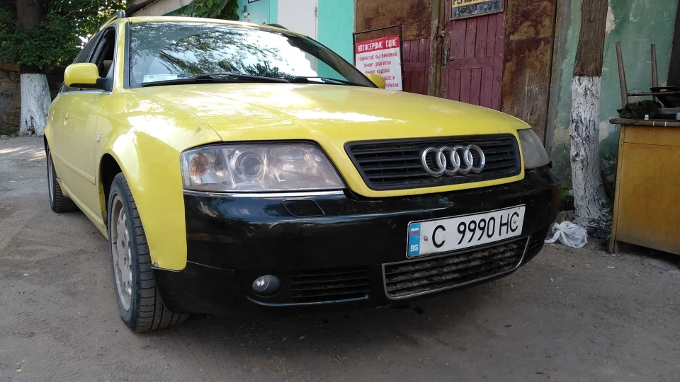 Audi A6 Avant Лимонний AVANT
