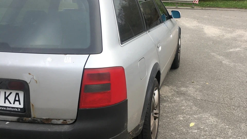 Audi A6 Avant Недоолроуд 4