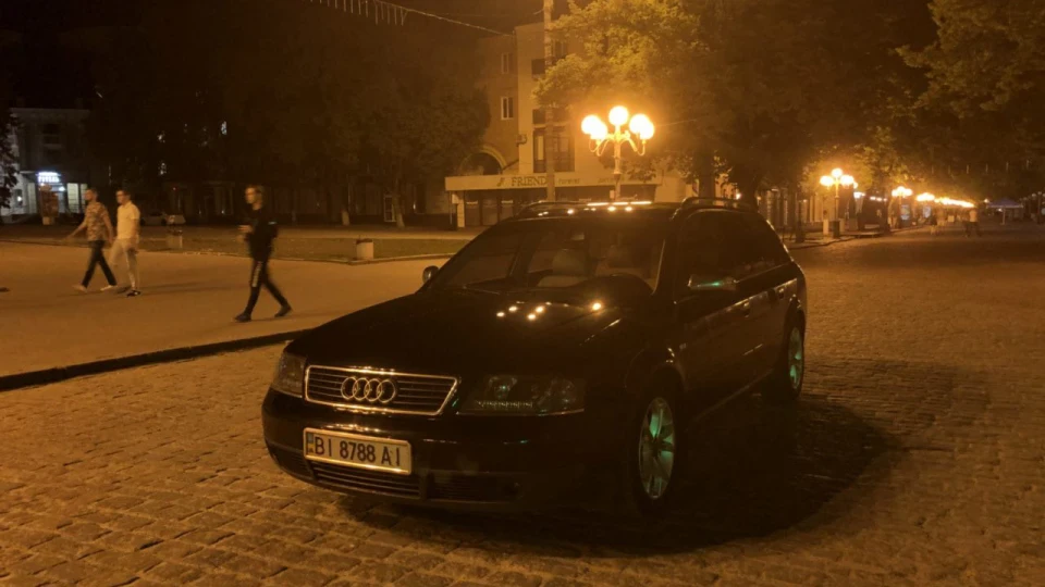 Audi A6 Avant #Жебрад 4