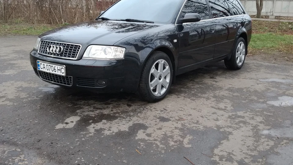 Audi A6 Avant Quattro 2.5TDI 2
