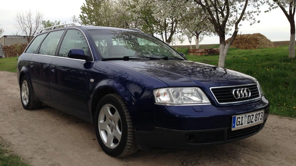 Audi A6 Avant QUATTRO 3