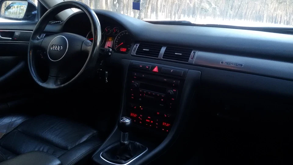 Audi A6 Avant quattro 4