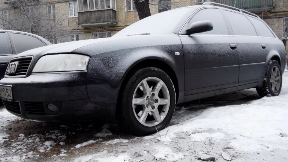 Audi A6 Avant Quattro 5