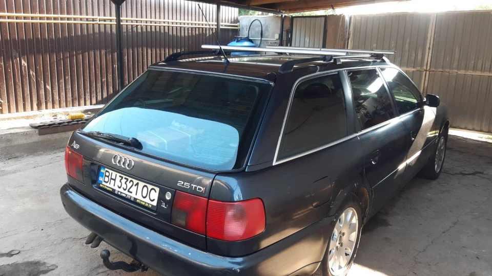 Audi A6 Avant С4 2.5 TDI R5 3