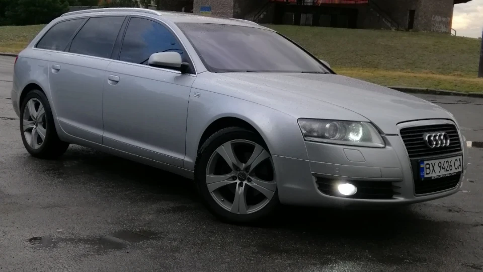 Audi A6 Avant Сірий металік 3