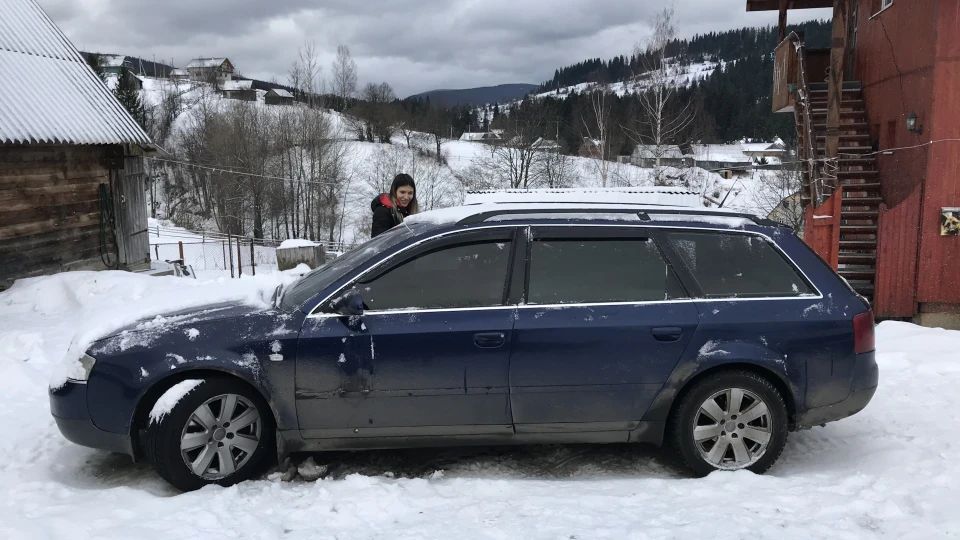 Audi A6 Avant Синій металік 2.5 TDI 3