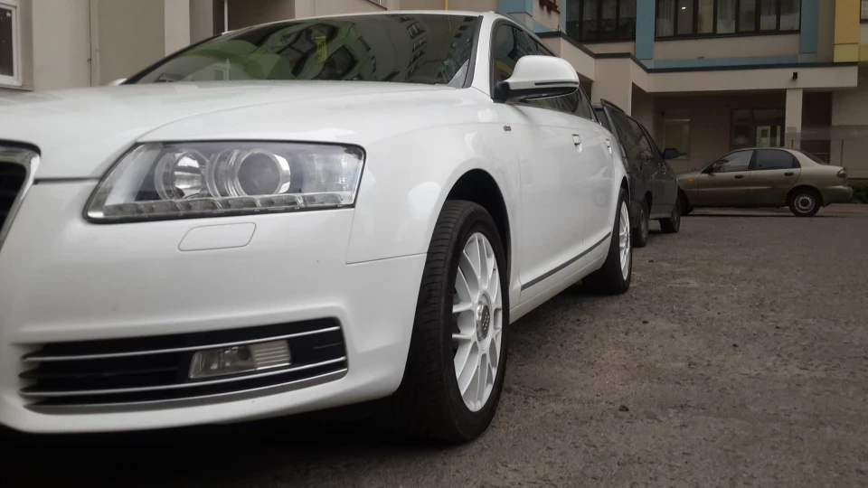 Audi A6 Avant TDI 5