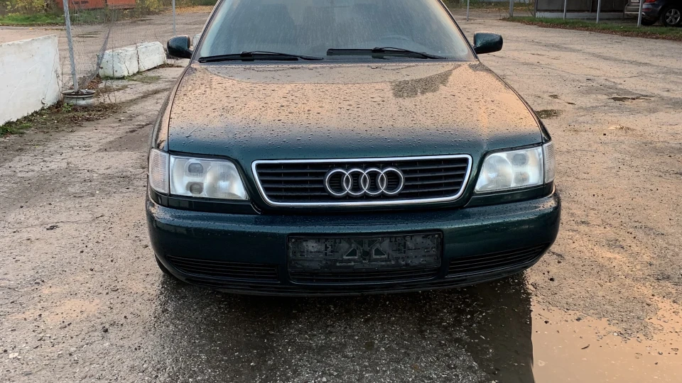 Audi A6 Avant Зеленка 2.5 2