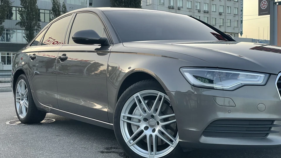 Audi A6