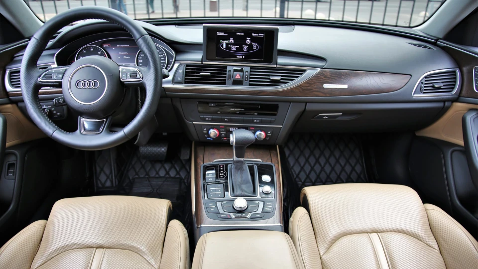 Audi A6 4