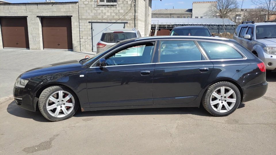 Audi A6 4