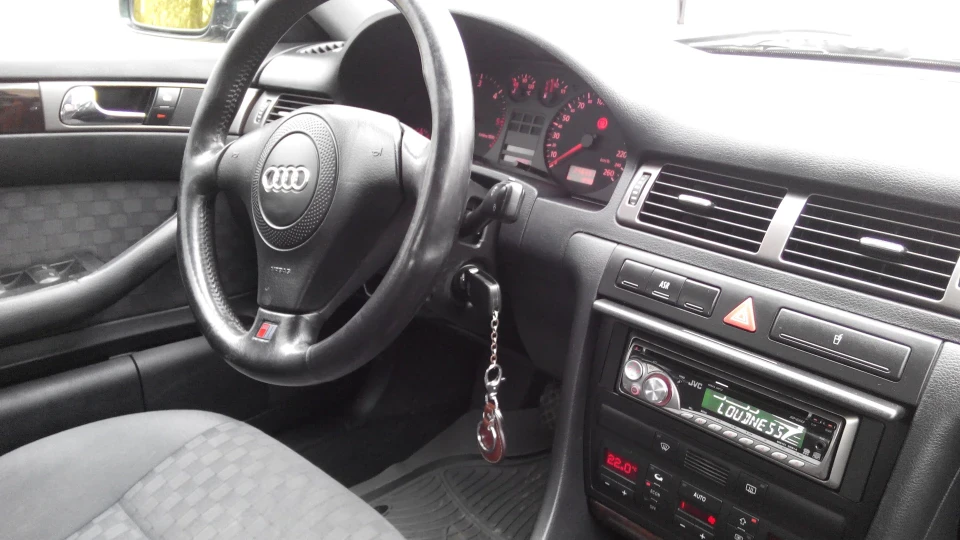 Audi A6 3