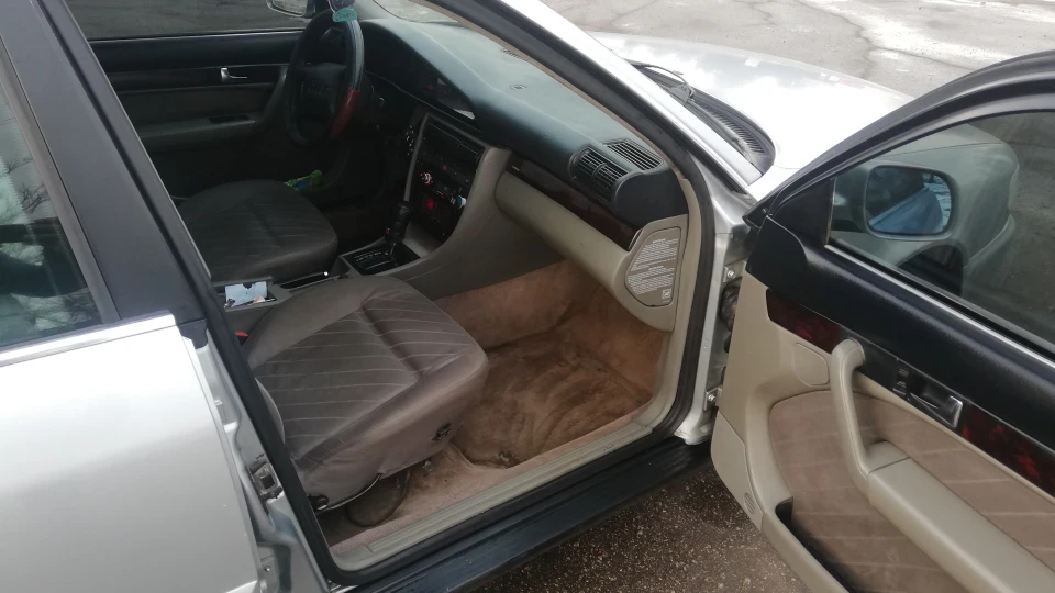 Audi A6 4