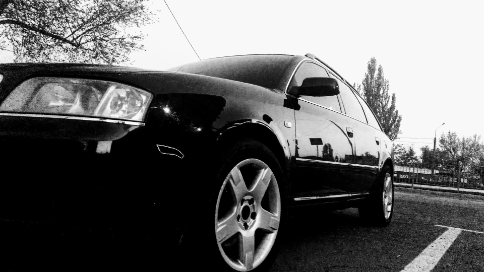 Audi A6 4