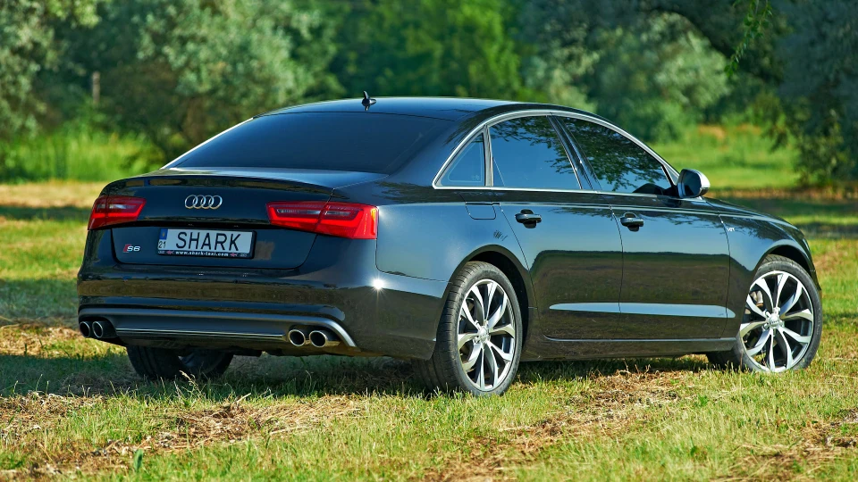 Audi A6 2
