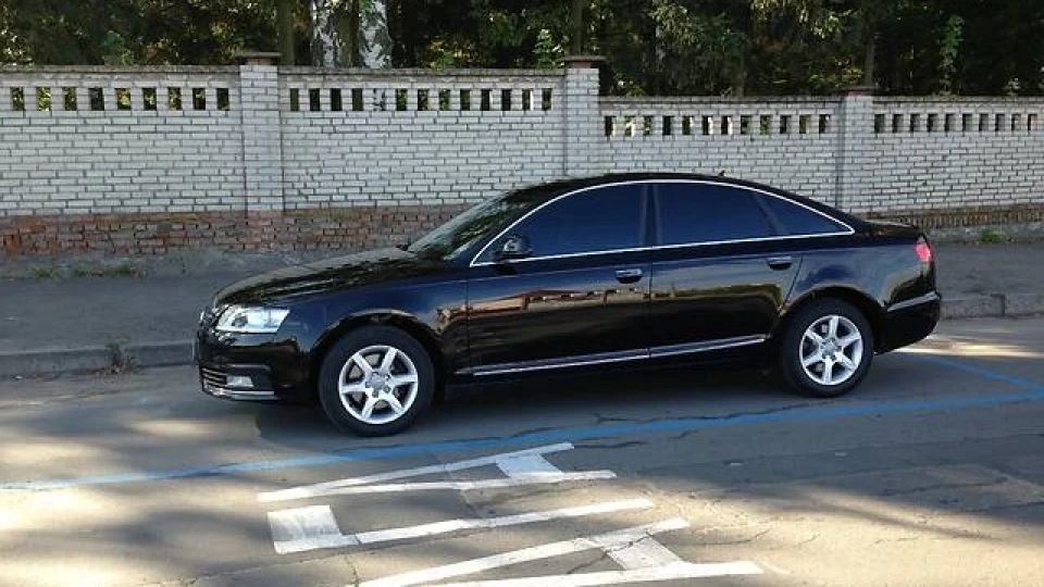 Audi A6 2