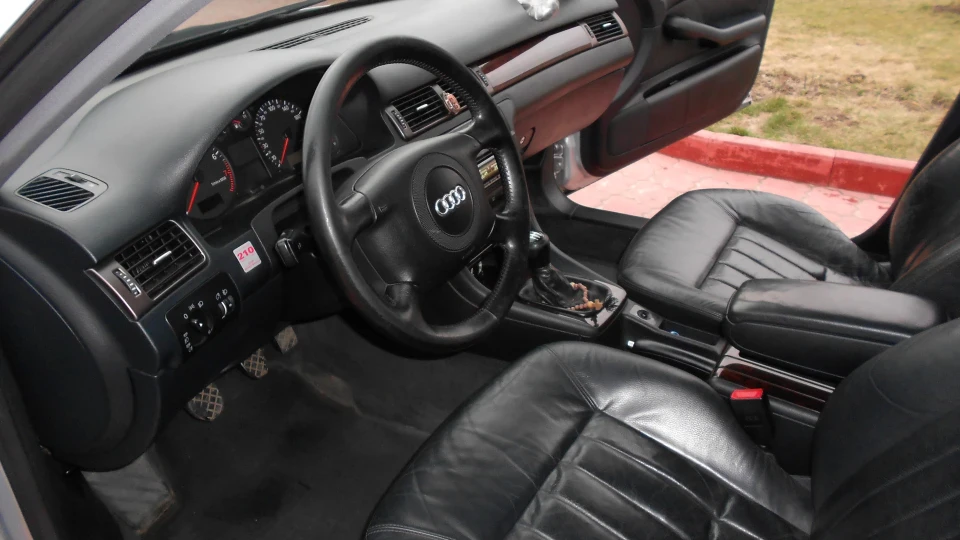 Audi A6 2