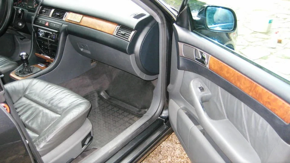 Audi A6 2