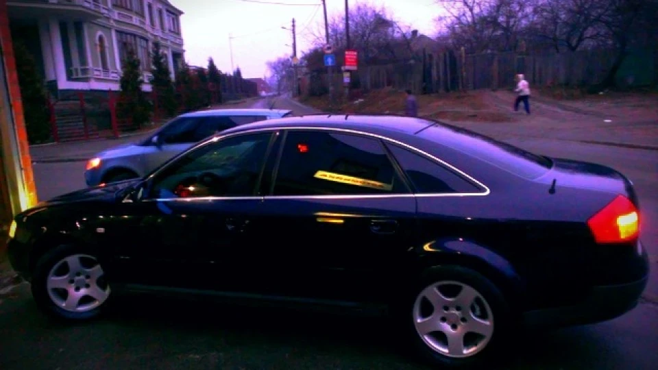 Audi A6 1,8 турбо 2