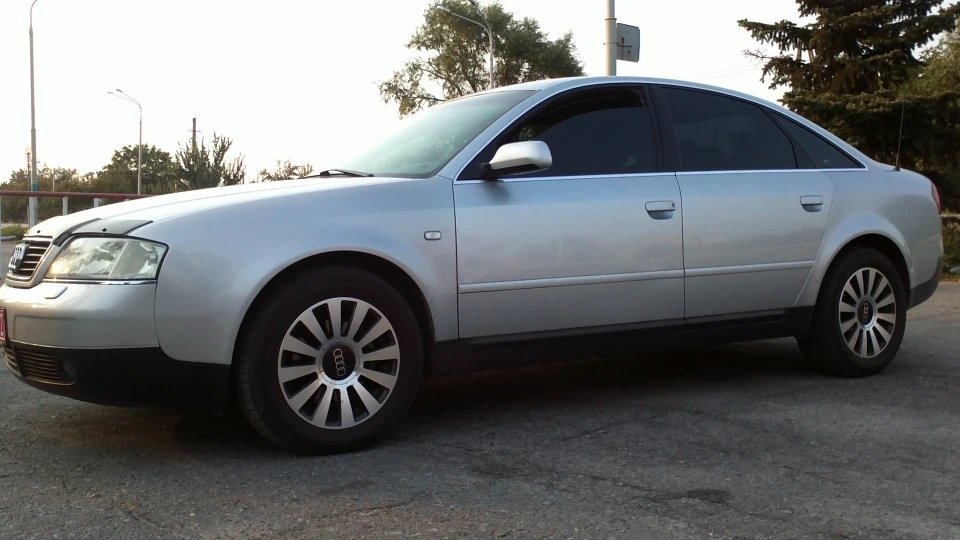 Audi A6 1.8 turbo 5