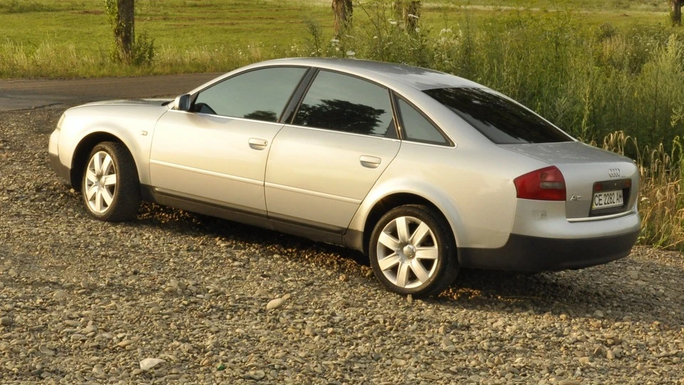 Audi A6 1.8T -INDIVIDUAL 3