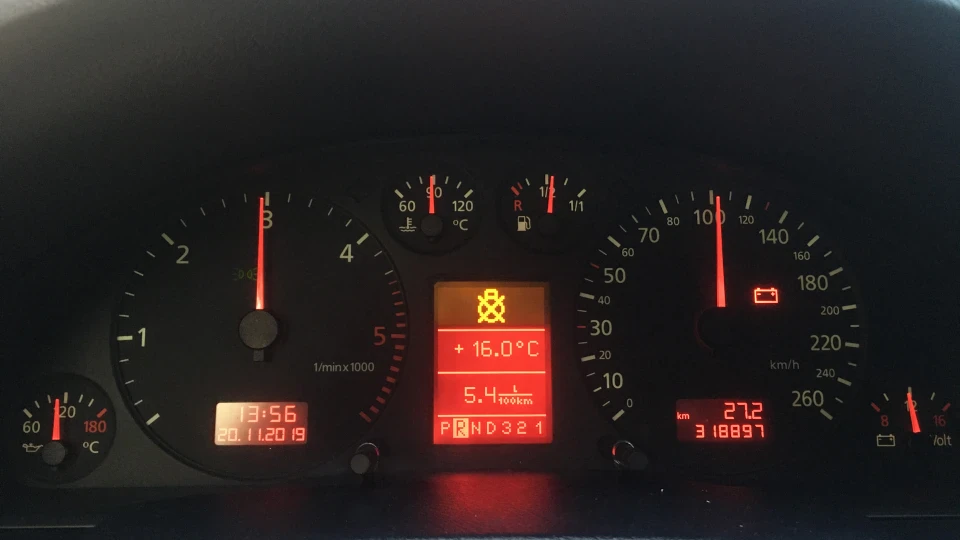 Audi A6 1.9TDi акпп 2