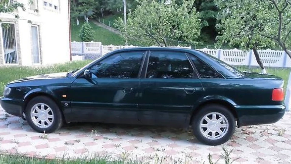 Audi A6 2.0 АВК Шестерочка) 2