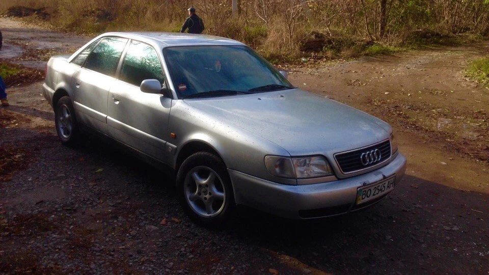 Audi A6 2,0 Корабель 2